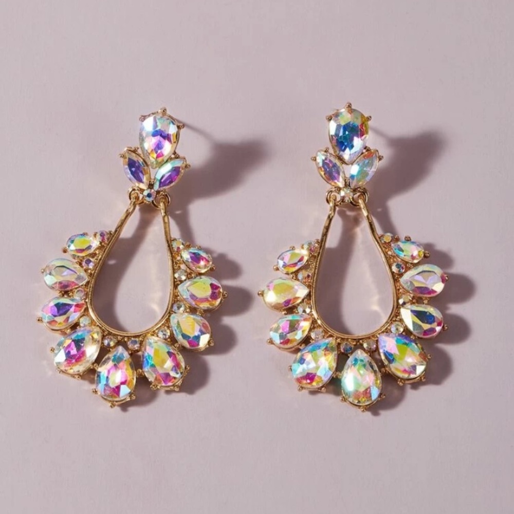 Gemstone water drop earrings